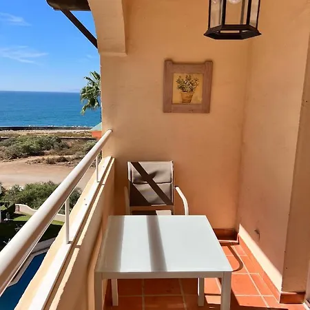 Front Line Apartment, Close To Everything.. Estepona